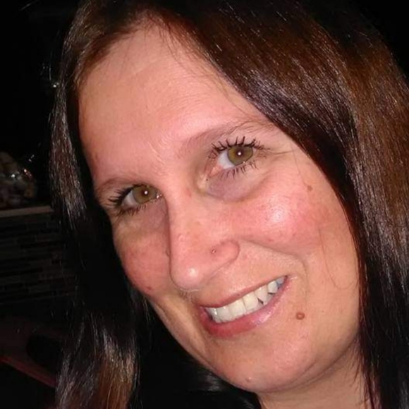 Meet your Posher, Allison - Picture 2 of 5